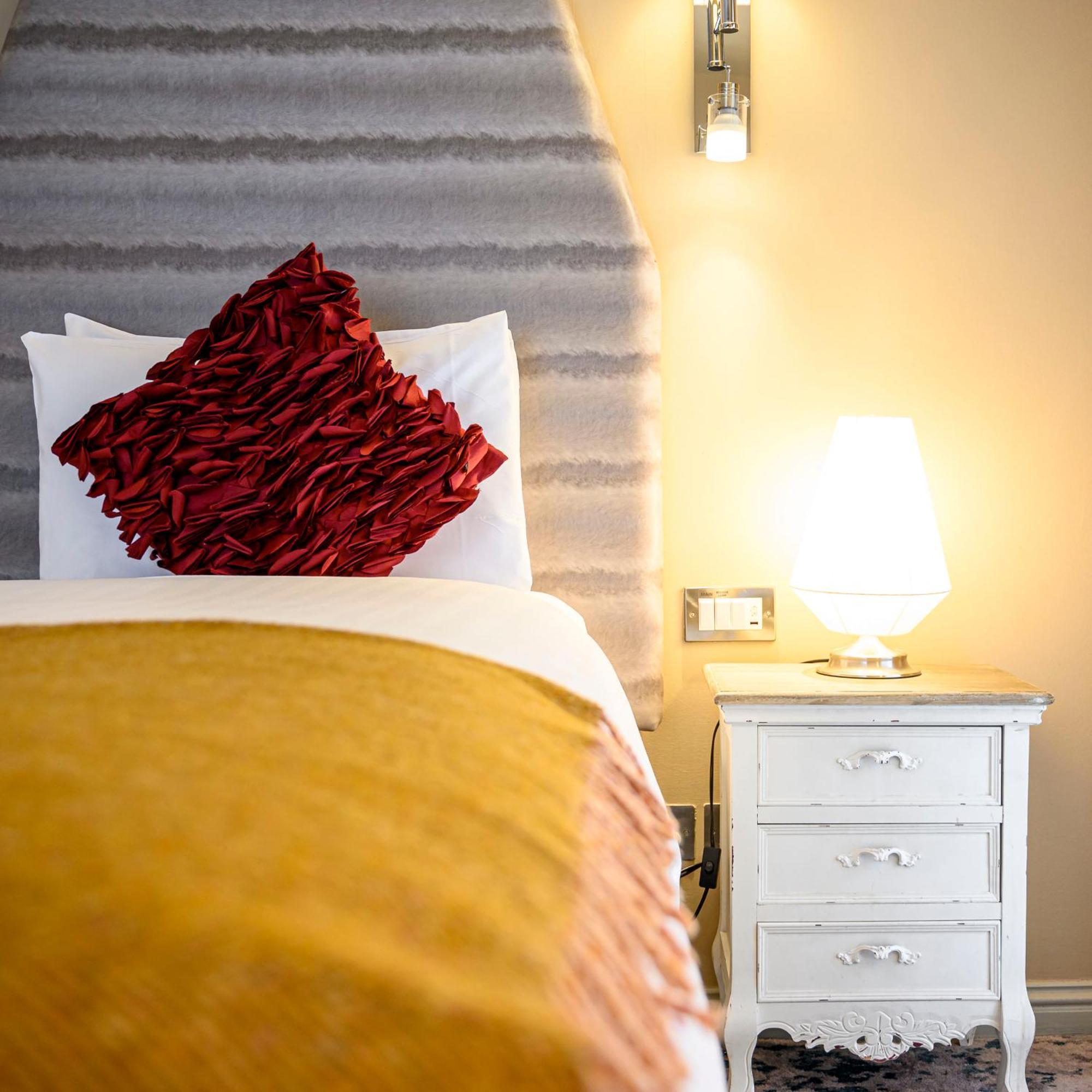 The House Hotel, An Ascend Hotel Collection Member Голуэй Экстерьер фото