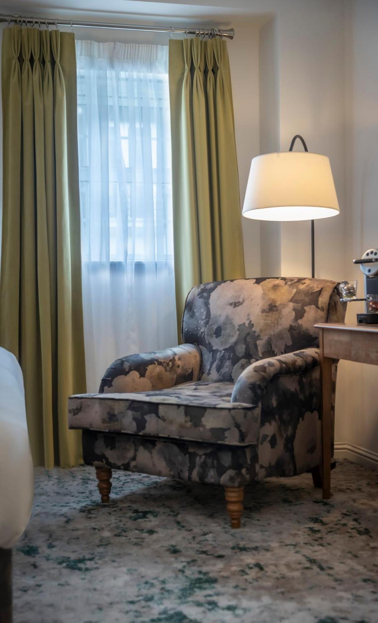 The House Hotel, An Ascend Hotel Collection Member Голуэй Экстерьер фото
